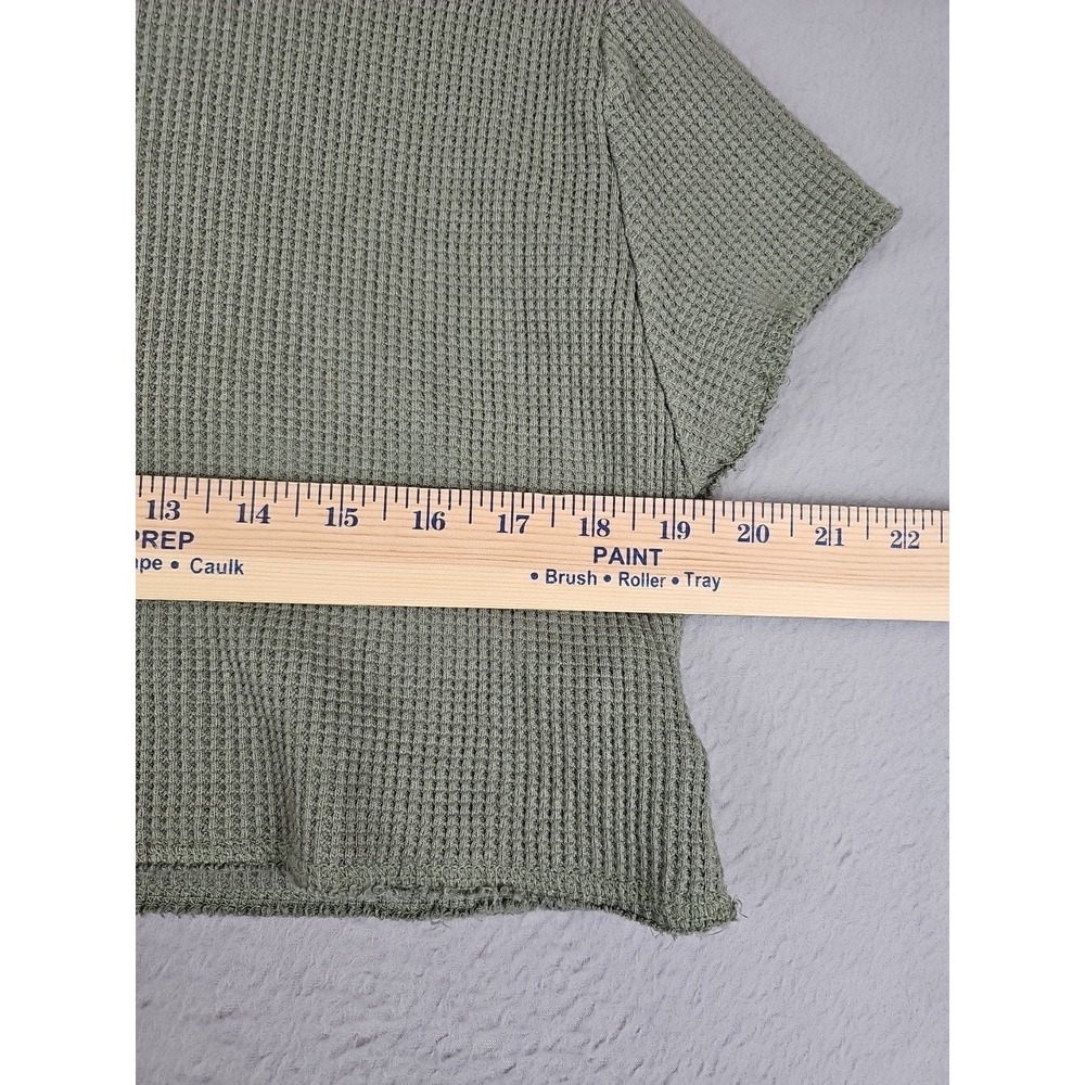 ZARA Short Sleeve Waffle Kit Crop Top Size Large Green Henley Crew Neck Stretch - Picture 3 of 7